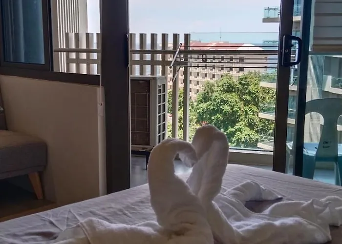 70 Sqm Beachfront In Lapulapu Near Mactan Airport Near Tambuli Appart hôtel 2*