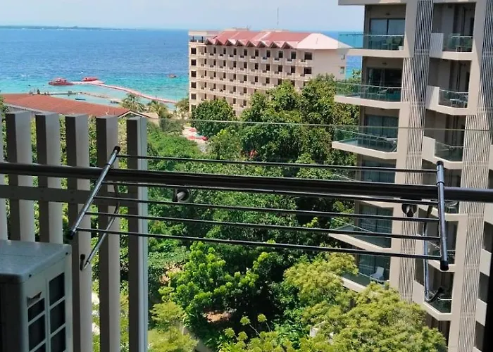 70 Sqm Beachfront In Lapulapu Near Mactan Airport Near Tambuli Appart hôtel Île de Mactan
