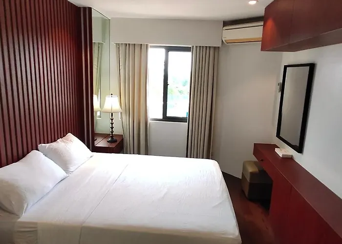 70 Sqm Beachfront In Lapulapu Near Mactan Airport Near Tambuli Appart hôtel 2*