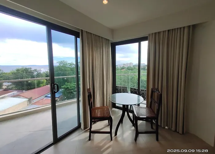 Appart hôtel 70 Sqm Beachfront In Lapulapu Near Mactan Airport Near Tambuli 2*
