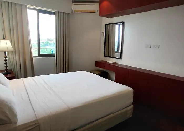 70 Sqm Beachfront In Lapulapu Near Mactan Airport Near Tambuli Île de Mactan