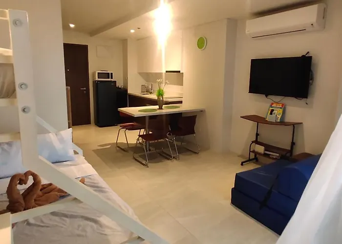 70 Sqm Beachfront In Lapulapu Near Mactan Airport Near Tambuli Appart hôtel